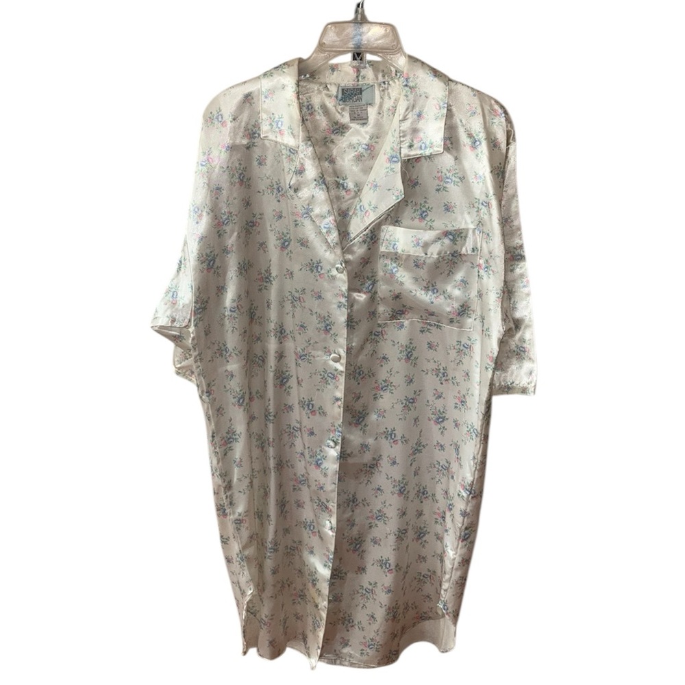 Sarah Morgan Vintage White Button Front Floral Nightgown